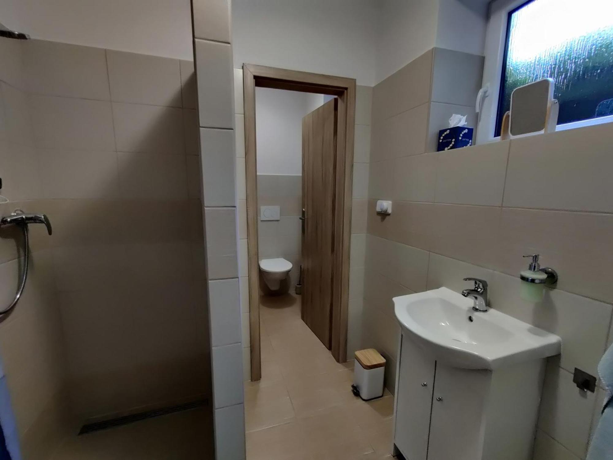 Jaroměř Apartman Pod Lipou - Samostatny Objekt מראה חיצוני תמונה